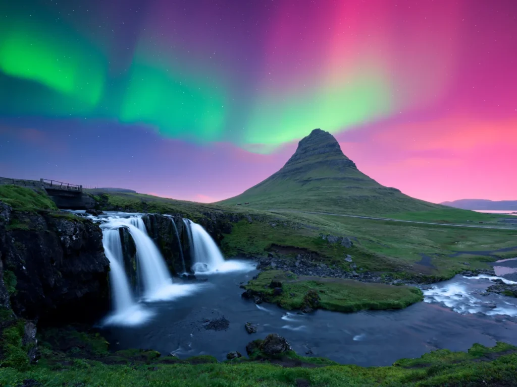 Best Time to See Northern Lights in Norway Guide 2026